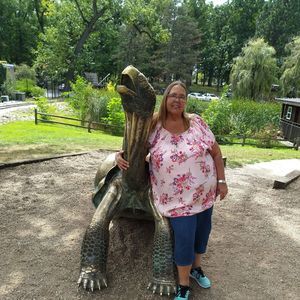 Meet your Posher, Paula